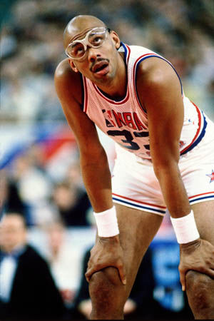 光集中在季 光集中在季